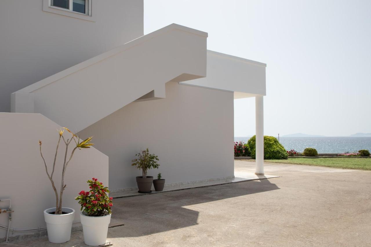 Villa Aegean Eyes 3Bd House Βy The Sea Kéfalos Exterior foto