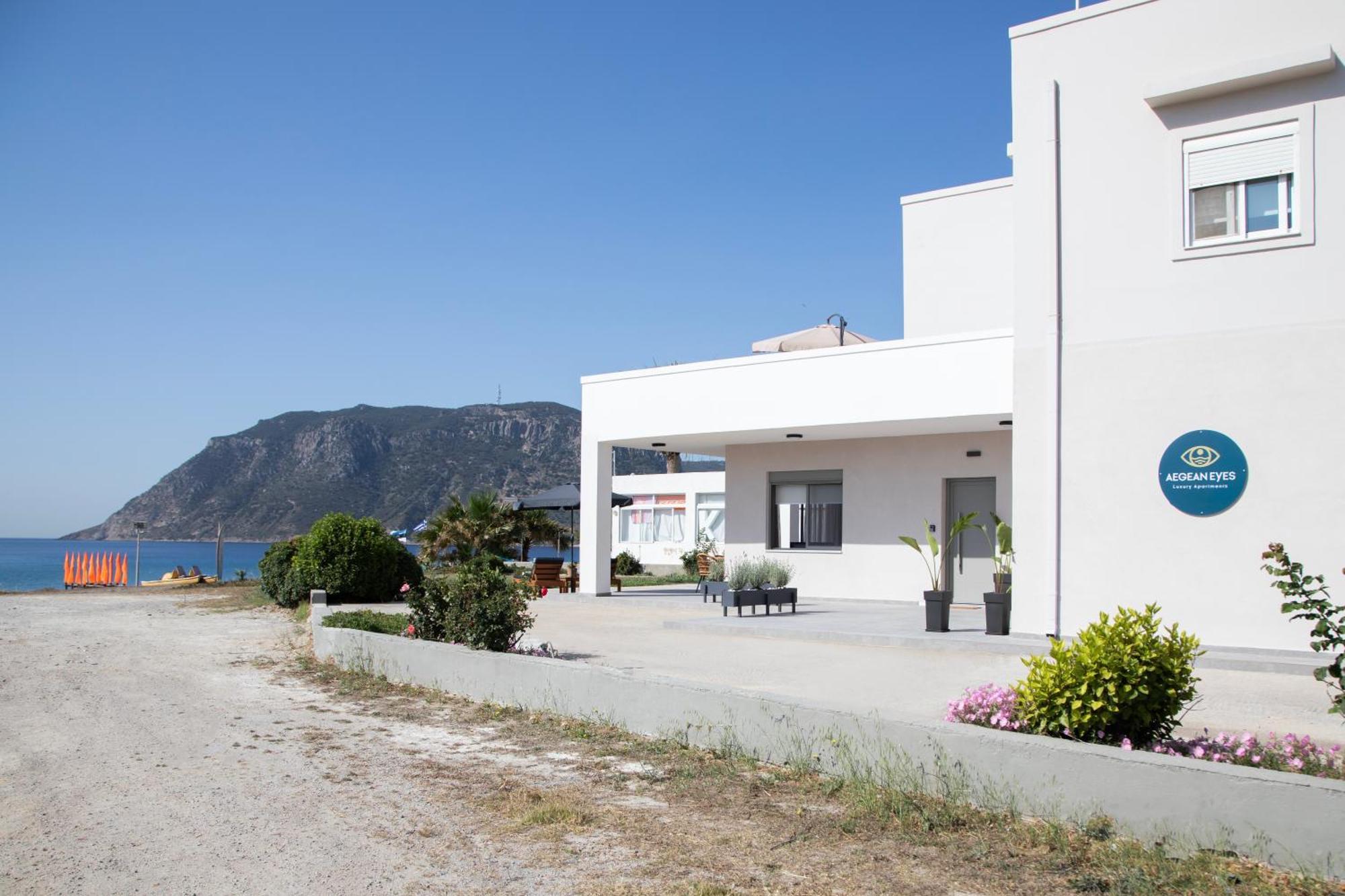 Villa Aegean Eyes 3Bd House Βy The Sea Kéfalos Exterior foto